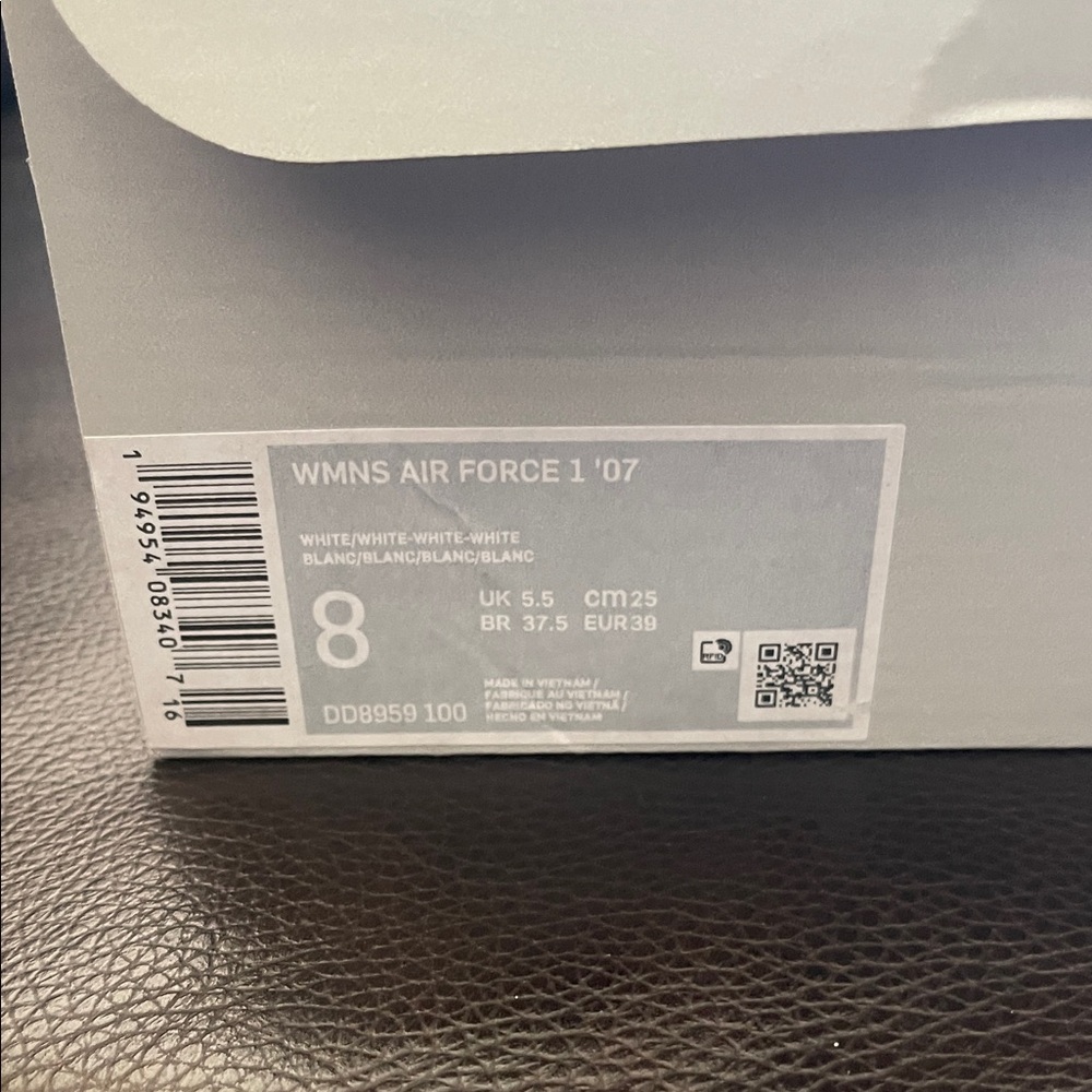 Nike WMNS Air Force 1 '07 in White size 8 New In Box Free Shipping